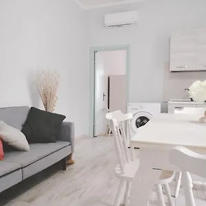  Appartamento Domus Deledda